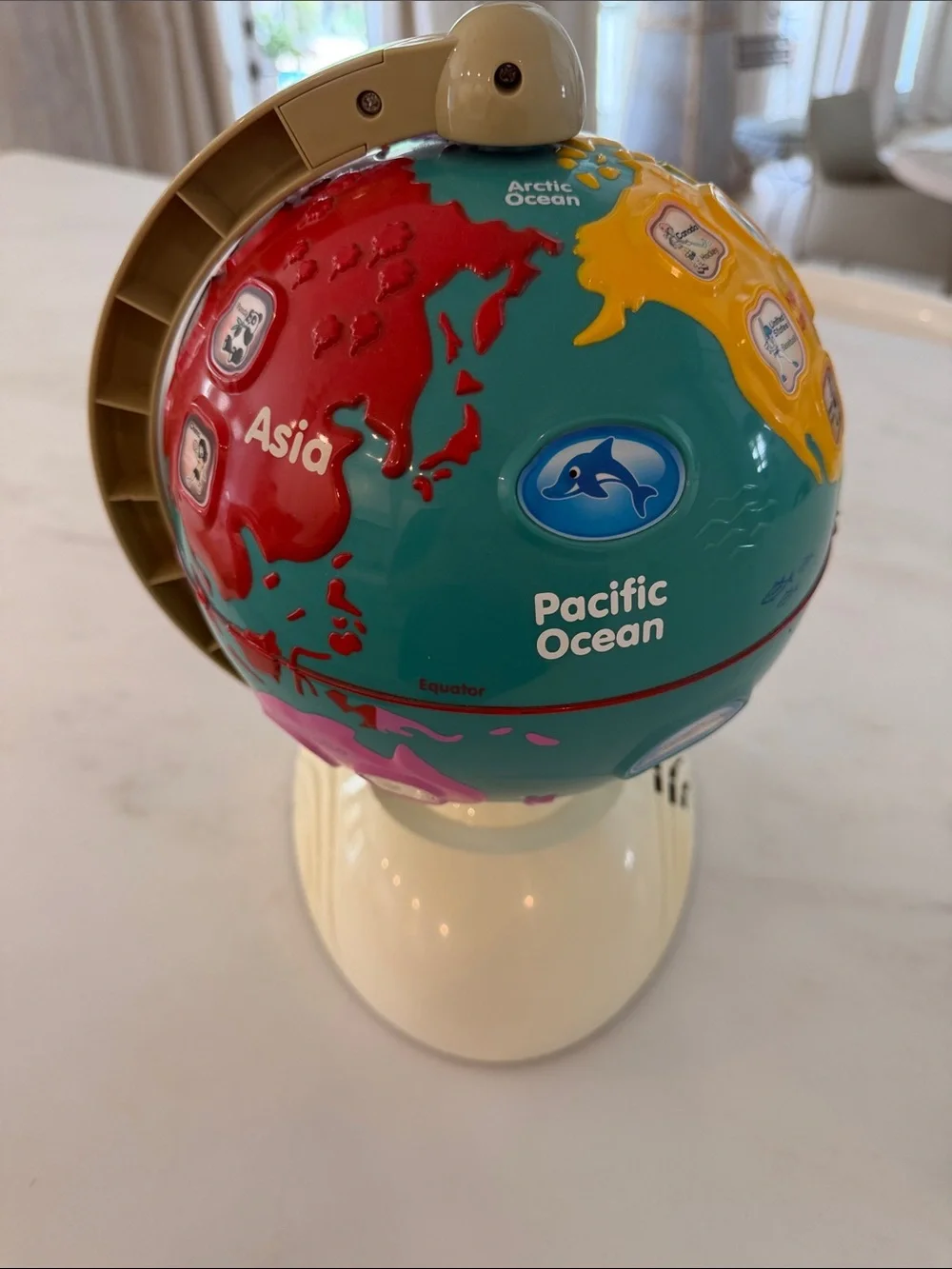 VTECH spin & learn adventure globe
